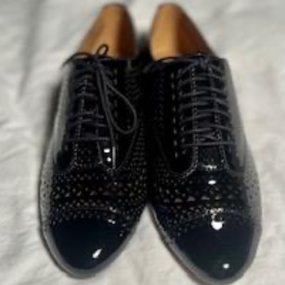 Saks Fifth AveBrand New (NIB) Women's Blk Pat Leath Shoes sz7